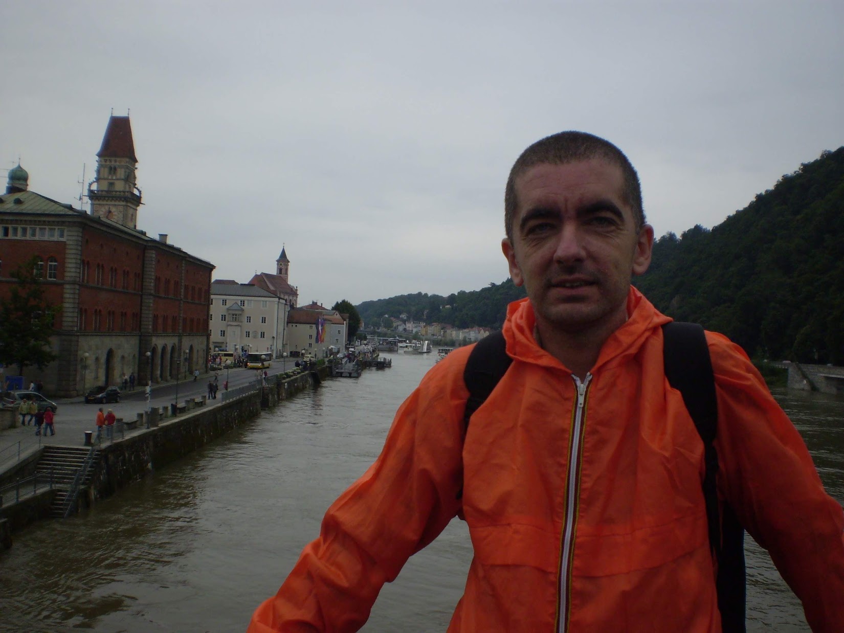 Day 1: 20.6.2010. / nedjelja:  ZAGREB – PASSAU – OKOLICA FRANKFURTA