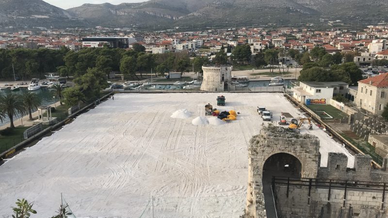 Dalmazia, paese che vai, stadio che trovi