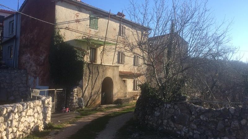 Tramuntana, Cres, prvi dio