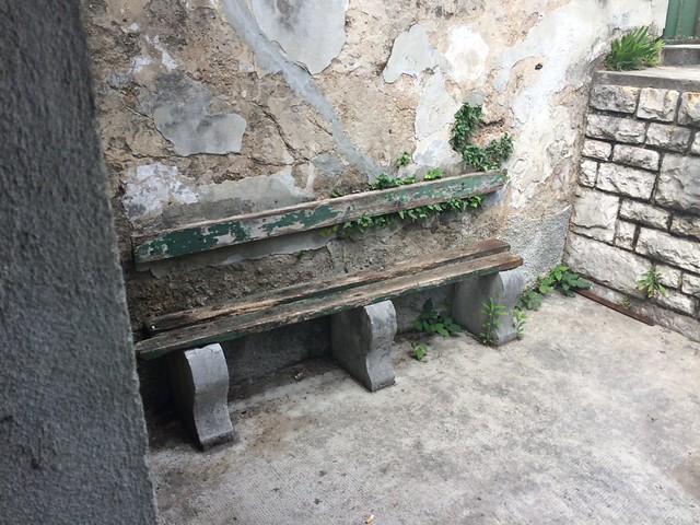 Dječja bolnica Kantrida, detalji (treći i zadnji dio)