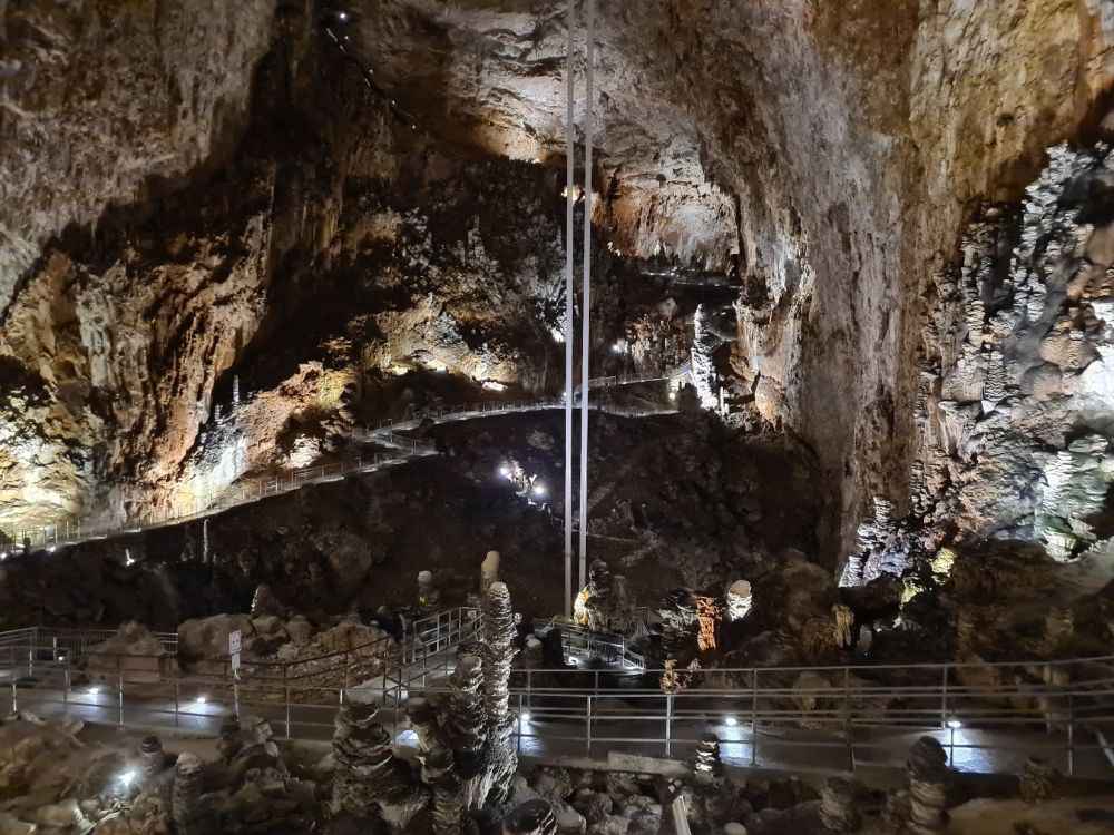 Grotta Gigante, imponente e spettacolare