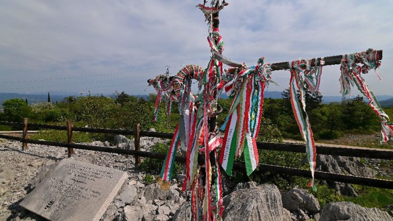 Si ritorna in trincea