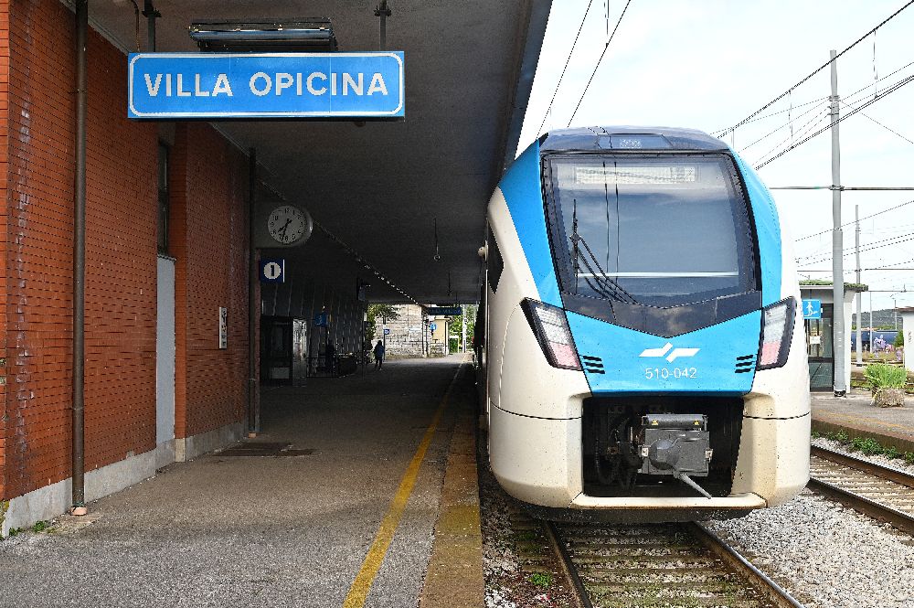 Signori, in carrozza! Si parte per Fiume