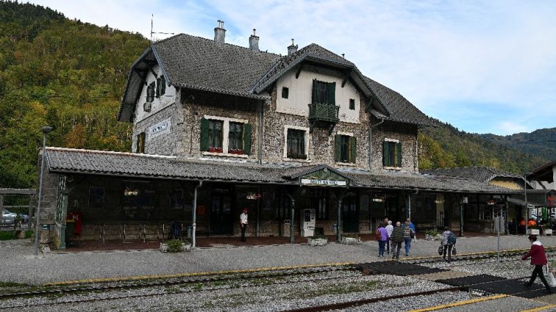 Il pittoresco viaggio in treno da Jesenice a Nova Gorica