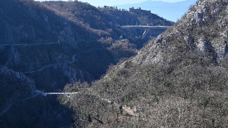 Žakalj, il ponte dei desideri